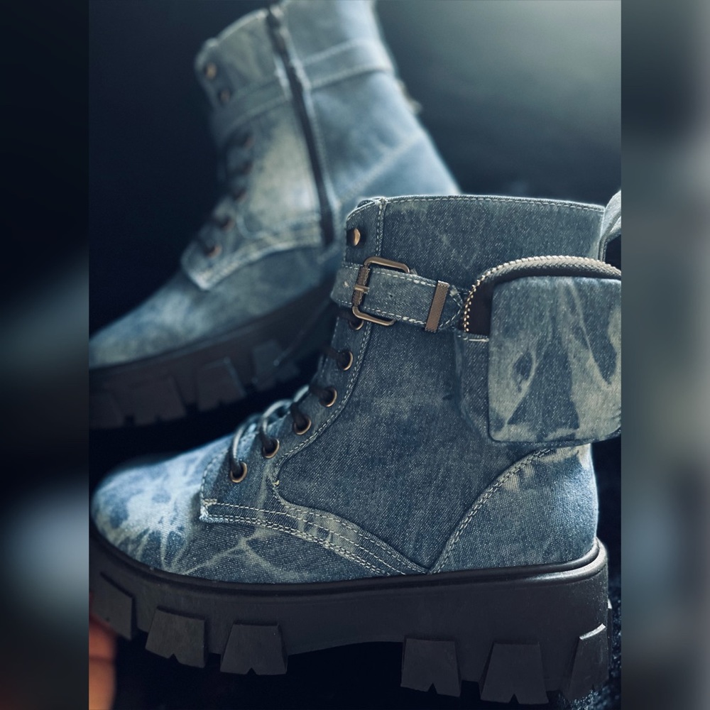 Hayley Denim Boot!!! ๐ - Picture 3 of 6